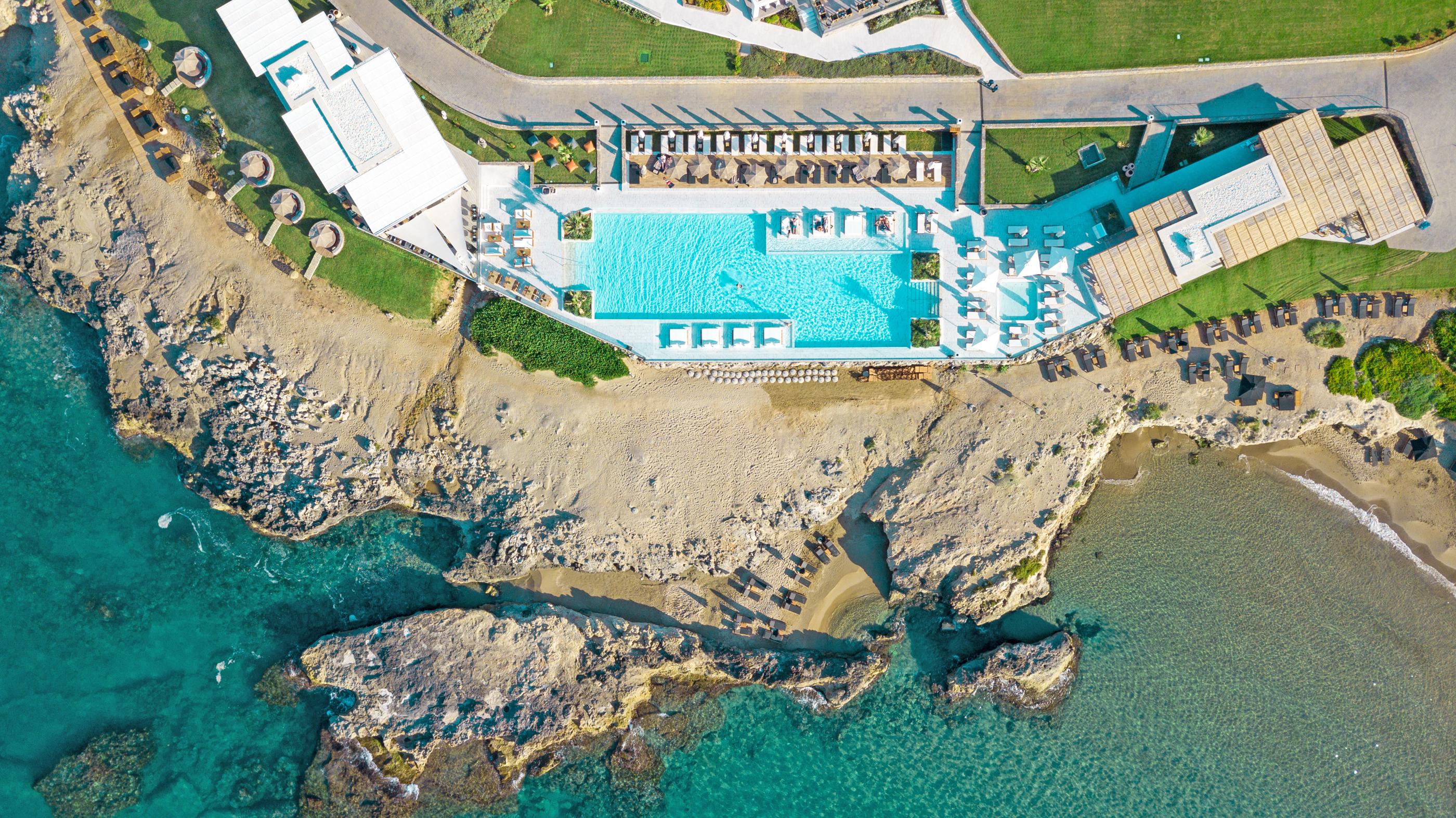 Abaton Island Resort & Spa Limenas Chersonisou Exterior foto Aerial view of the pool